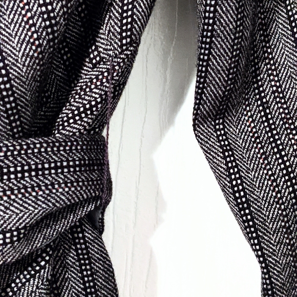 Dagg & Stacey Grey, Blue Belted Flattering Lined Pinstriped Blazer. XXS - Picture 6 of 16